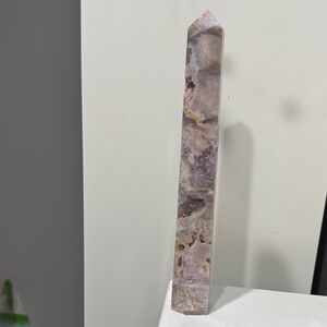 Natural Stone Obelisk Decor